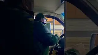 Перший раз попав на Макдрайв  
