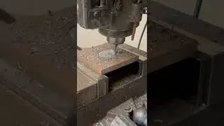 Prototrak milling machine