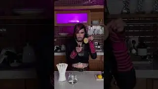 Инстасамка в милом образе устроила кукинг.
