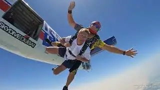 Прыжок с парашюта в Дубаи май 2023