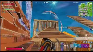 Playing Fortnite Reload and looking for MYTHICS and Exotics