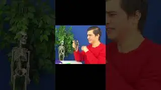 ¡Una profesora quiere hacerle una broma a su estudiante! Continuará en el canal
