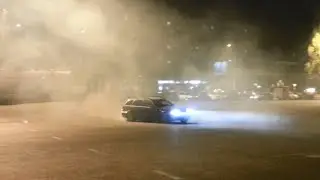 BMW E46 330i Touring drift and donuts