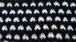 Beautiful Two Colour Heart Shaped Sweater Pattern(In Hindi)