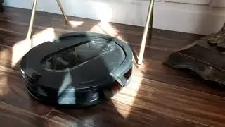 3 year-old Shark IQ Robot Self-Empty Vacuum ( RV1000S Series)