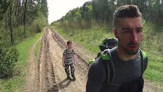 Первый пеший поход младшего  в лес, в  поисках  землянки и кабанов.