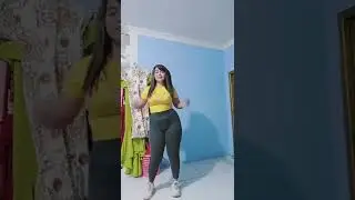 SiMontok S4ng3 akhirnya S4ng3 beneran & minta di goyang...