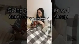 Going to Bed Early to Read Before Sleep VS. Realizing it's Time to Wake Up 