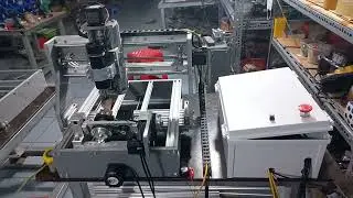 tét cnc mini 5 trục XYZAB 50x50cm phạm vi chạy 34x35cm Mâm cặp 6,3cm 4 chấu AB dài 30x14cm