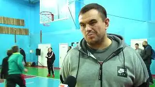 У Хмельницькому дебютувала чоловіча команда з баскетболу