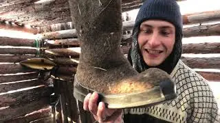 Строим СРУБ в Лесу Топором и Ножовкой | Дикий МОРОЗ | Валенки ОКОЛЕЛИ | -35°С