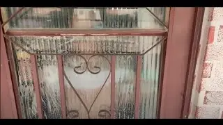 LAVANDO A PORTA COM ESPUMA ABUNDANTE! VIDRO REVELOU TUDO!