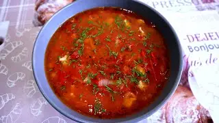 Томатный суп с фасолью и тунцом
