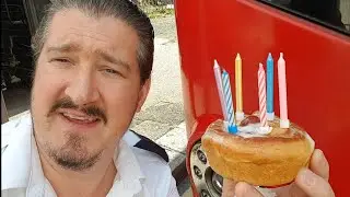 Doubledeckeranton's 6th b'day and 'Start Of Patreon'...🤗🎂🚍👍