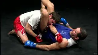Dodges on the ground with arm extension lever and triangle choke finish