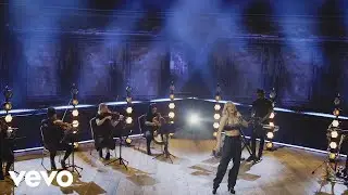 Ellie Goulding - Close To Me (Live On 