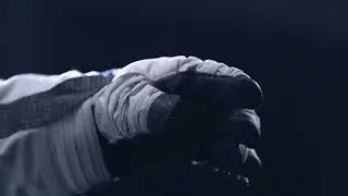 INCRÍVEL! SPACEX REVELA SEU NOVO TRAJE PARA CAMINHADA ESPACIAL!
