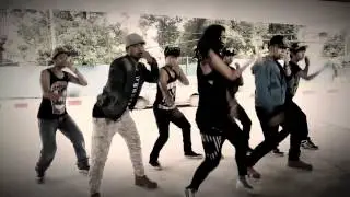 Ah Moon  - Yat Kwet A Chit ရပ္ကြက္အခ်စ္ Feat. J-Me