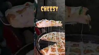 Sasta Or Acha Pizza 🍕 / Delicious pizza🍕 in cheap price💸 #pizza #pizzalover #pizzatime #pizzalovers