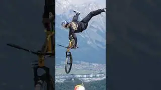 Erik Fedko‘s performance at Crankworx Innsbruck was next level! 🔥#titlemtb #crankworxinnsbruck #mtb