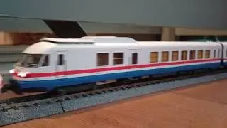 AMTRAK X2000 RTL tows Amtrak RTG Turboliner