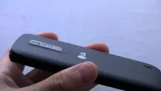AT&T LG Nitro HD unboxing and hardware tour