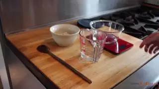 How to Make a Sourdough Starter From Scratch