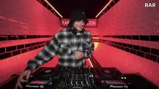 DYVAD / 128 BPM - BASS STATION 2 - 015 / TECH HOUSE