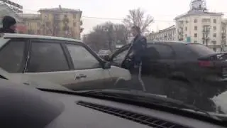 Самара. Металлург. Разборка на дороге с пистолетом