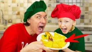 Мама уехала! 3 серия. Зачем папа пообещал приготовить блины?! Скетчи для детей 0+