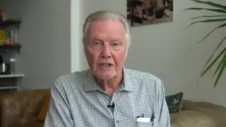 Jon Voight Stands with Trump