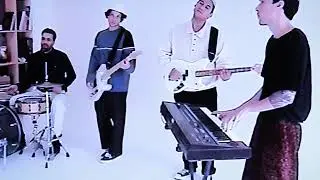 Terno Rei - 93