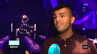 Julekveld for barn i Oslo med Tooji og prosjektet minJUL (Dagsrevyen, NRK, 24.12.2014)
