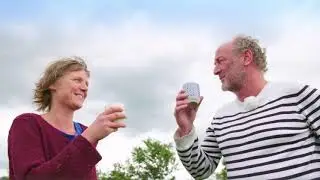 Hermus proeft het Noorden - S02E01 - Doetie's Geiten