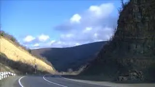 ФУТАЖ ДОРОГА В ГОРАХ