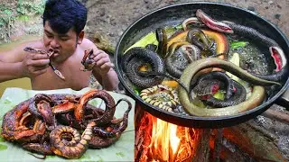Cooking Coconut Snake eating so delicious - Cook Snake,Ell domestic local Food Recipe in Rain Season