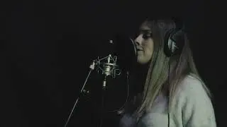 Luisa Dávila - L O V E (Nat King Cole Cover).