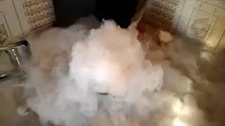 Сухой лёд от Е-доставки