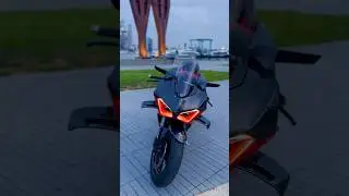 2024 Yamaha R1 and 2023 Ducati V4 #yamaha #R1 #Ducati #Panigale #V4