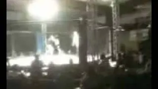 Matt lay drawbridge fight