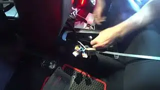Монтаж подогревателя батареи Nissan Leaf Z1 NISMO в Unitech ч.2. (20.05.2022 г.)