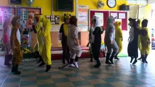 "We're Going to the Zoo" Performance by SK Berprestasi Tinggi