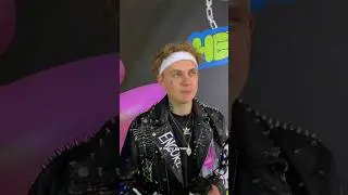 Лида даёт интервью интернет-порталу KudaGo 
