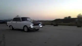 Москвич 2140 Наказывает ВАЗ 2101 Жигули по прямой Drag Racing by IndigoRC