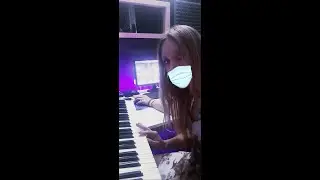 Я ухожу  не став другой  Наложение студийной записи и записи на камеру