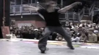 Yamakasy crew (St.Petersburg) on breakdance festival OPEN4 (2004) in Moscow (russia)