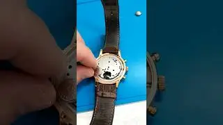 Залипательный хронограф в часах Claude Bernard