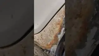 Показываю как ржавеет Skoda Scout.