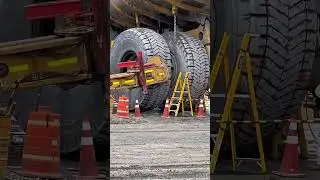 Chain on a quarry dump truck 