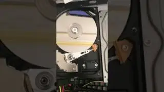 Internal world of Hard disk spinning and Clicking Sound | Hdd Clicking Sound | whats inside Hdd Demo